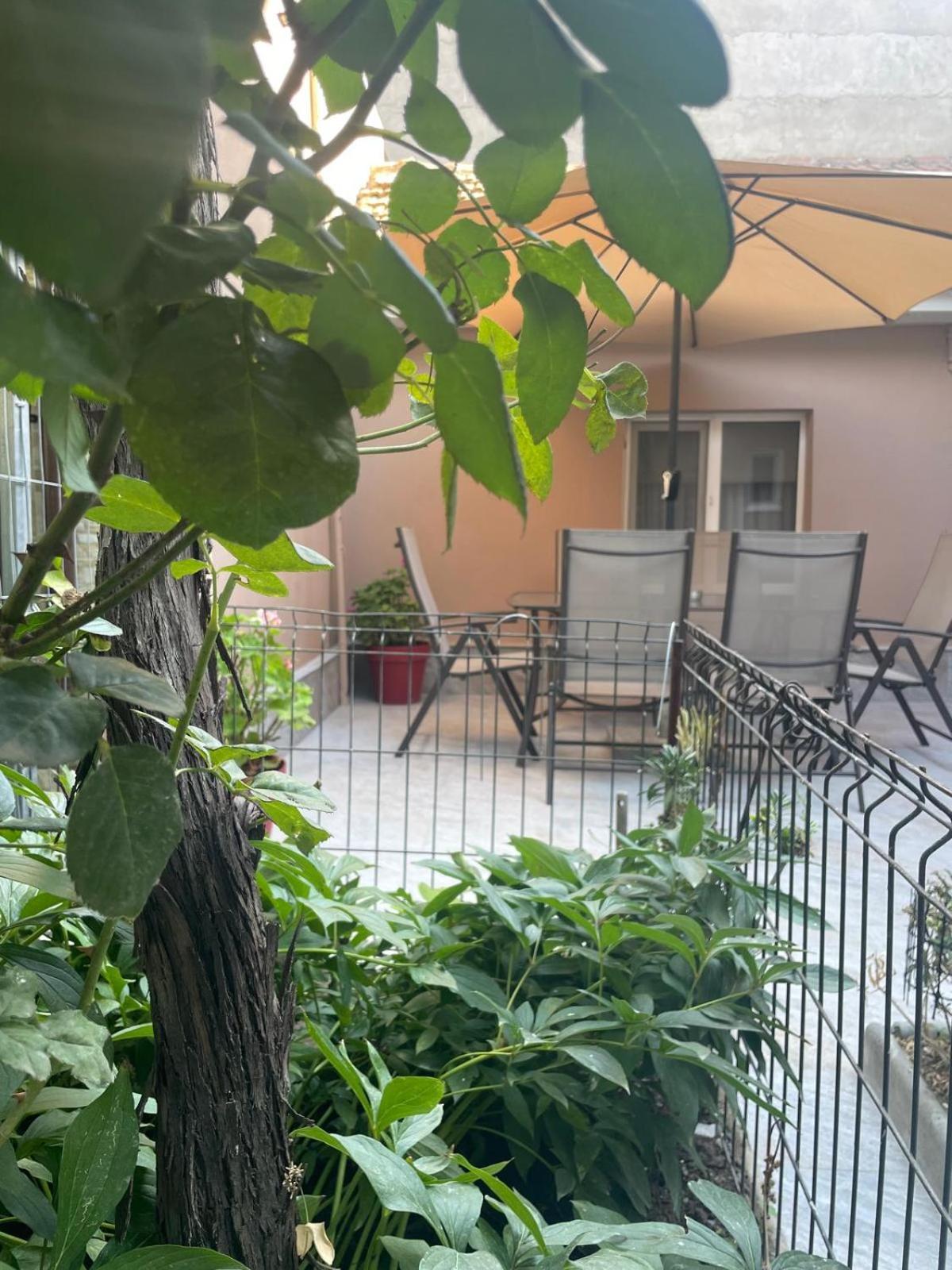 Aminah House Villa Köstence Dış mekan fotoğraf